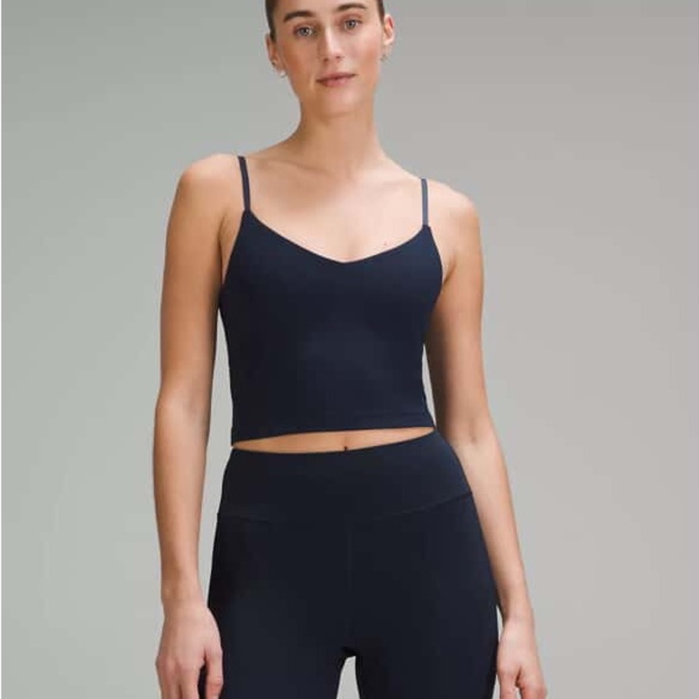 BRAND NEW LULU ALIGN
